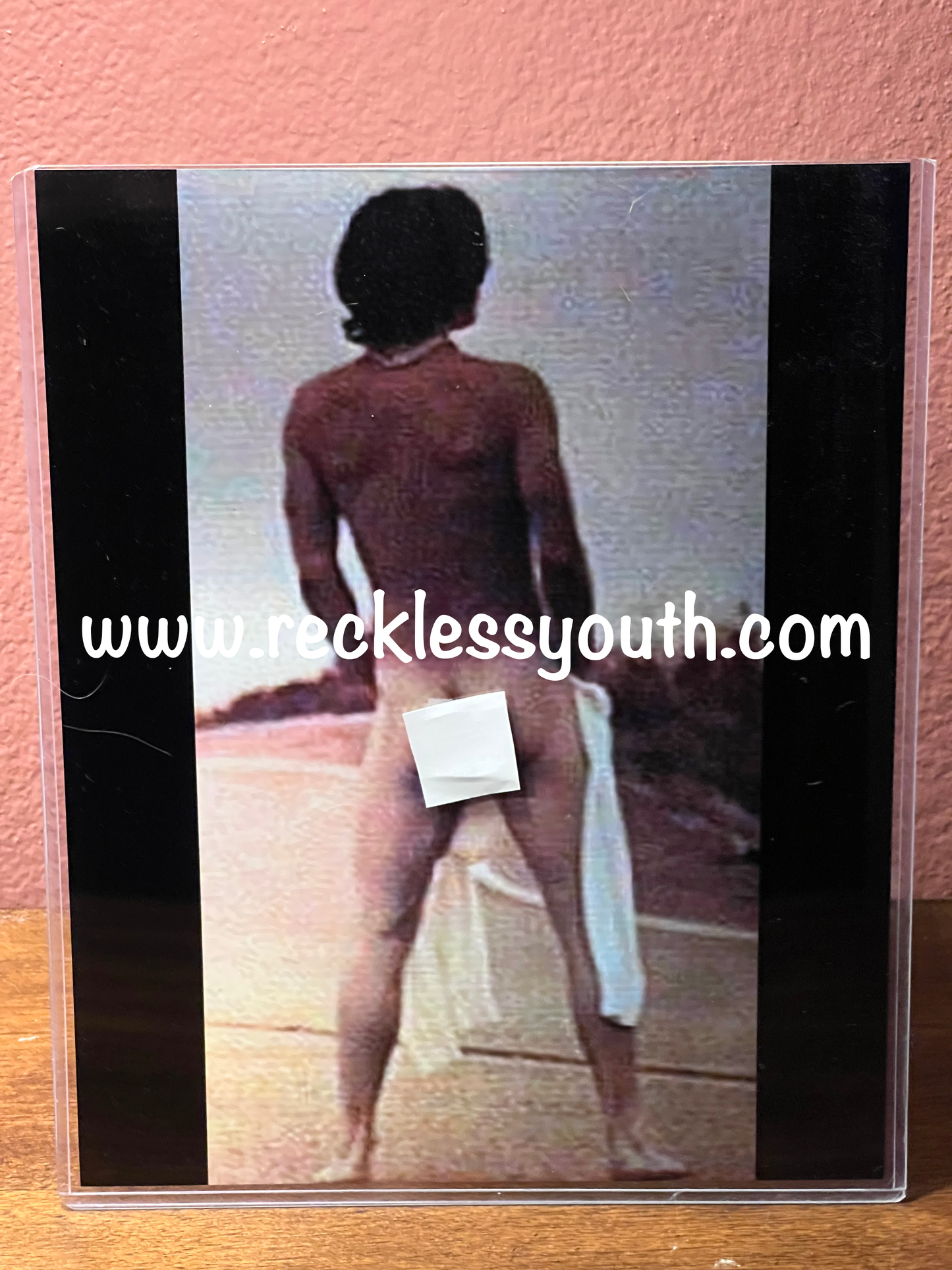 Keanu Reeves 004 Celebrity Nude 8 x 10 Photo
